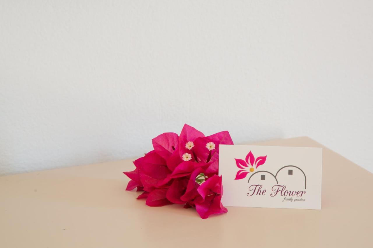 Pension The Flower เอีย ภายนอก รูปภาพ